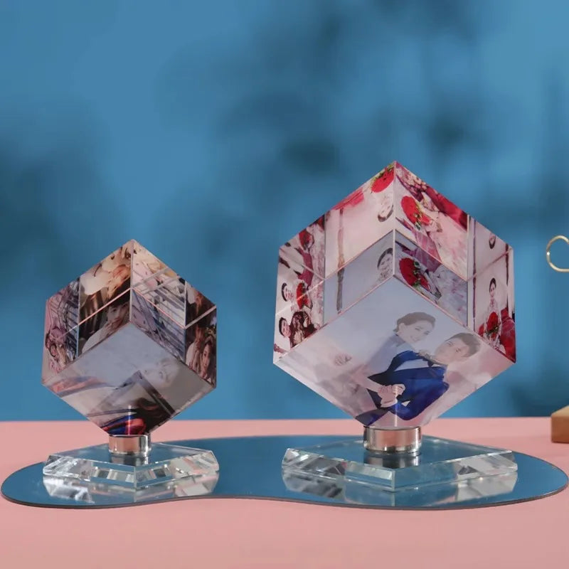 Customized Crystal Cube Photo Rotating Tabletop Color Printing for Wedding DIY Creative 3 Pictures Gift for Girlfriend Bestie